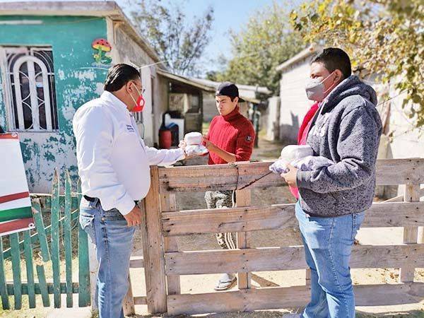 Más familias reciben apoyos alimentarios