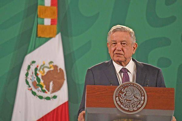 Aprueban en comisiones eliminar «partidas secretas» del presidente