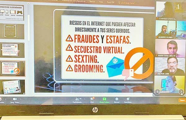 Enseñan uso correcto de las redes sociales