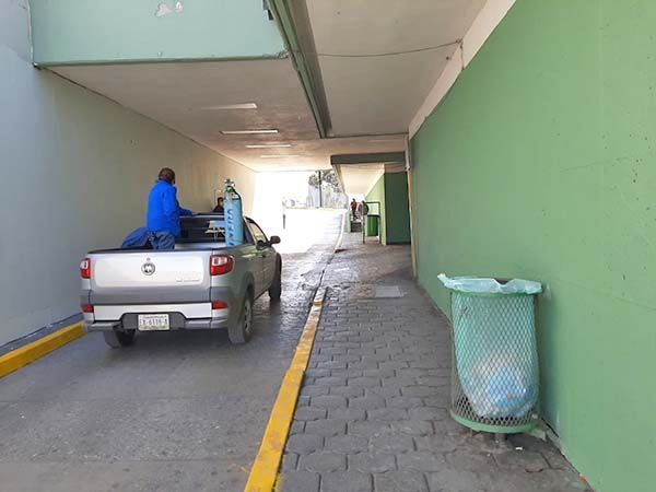 Siguen contagios y muertes por Covid