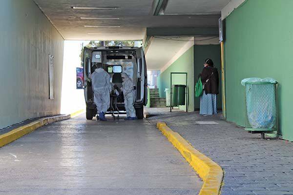 Enluta a cinco familias Covid en Región Centro