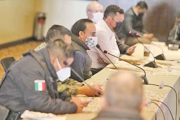 Fortalecen vecinos seguridad de Saltillo