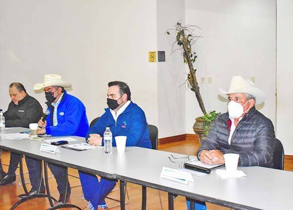 Presente Alcalde en la reunión de SIMAS