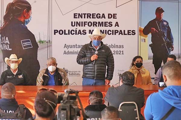 Invita Sabinas a nuevos policías
