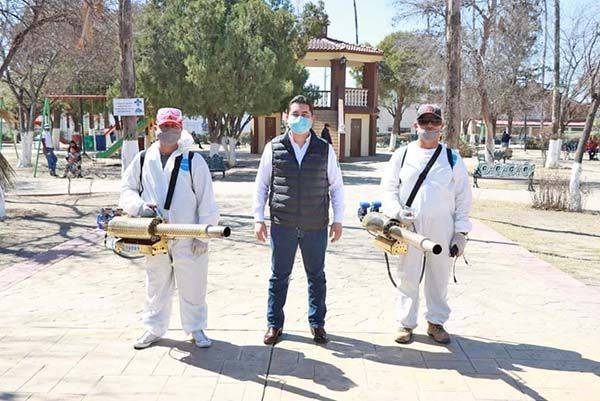 Fortalece Julio Long lucha contra el Covid