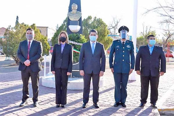 Celebran Aniversario de la Constitución Mexicana
