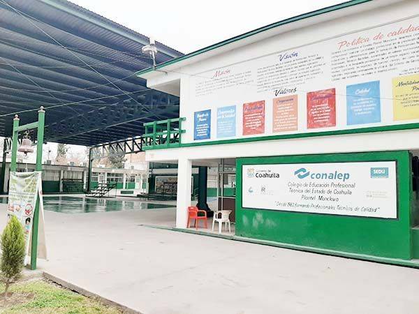 Regresarán a las aulas alumnos de Conalep