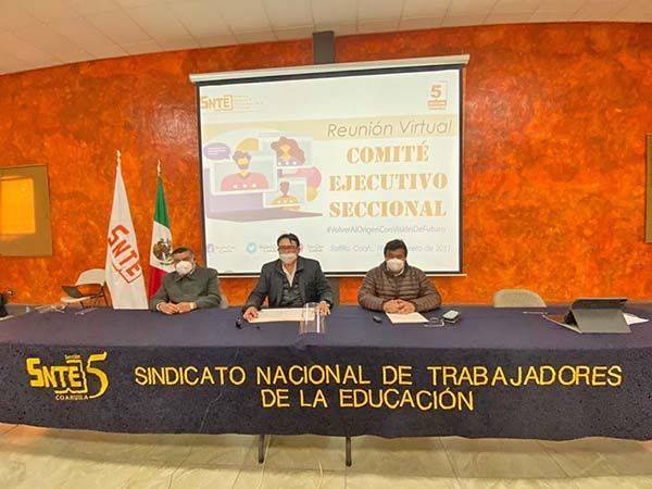 Acreditan ante Sección 5 a representantes del SNTE