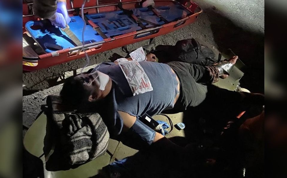 Rescatan a mexicano herido y abandonado por ‘polleros’ en el desierto de California