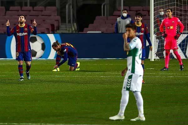 Gana Barcelona y pisa los talones al Real Madrid