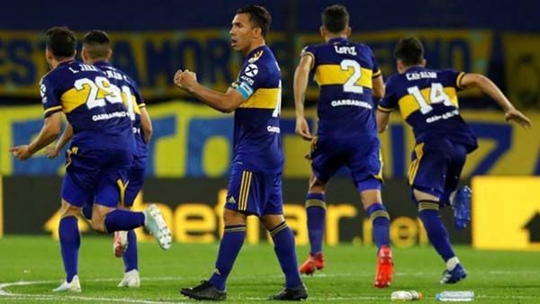 JUGADORES XENEIZES AMENAZARON CON HACER PLANTÓN POR MALOS TRATOS DE DIRECTIVA