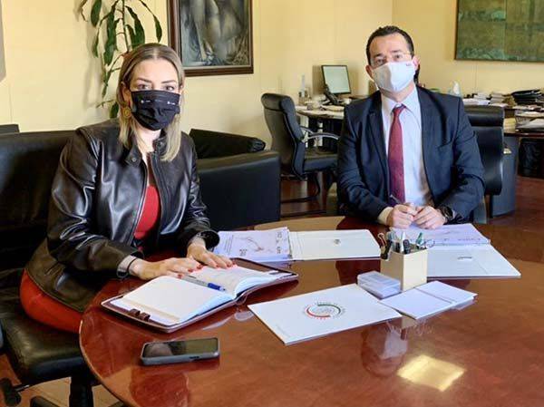 SENADORA Verónica Martínez DA SEGUIMIENTO A PROYECTOS EN LA SECRETARíA DE HACIENDA A FAVOR DE COAHUILA