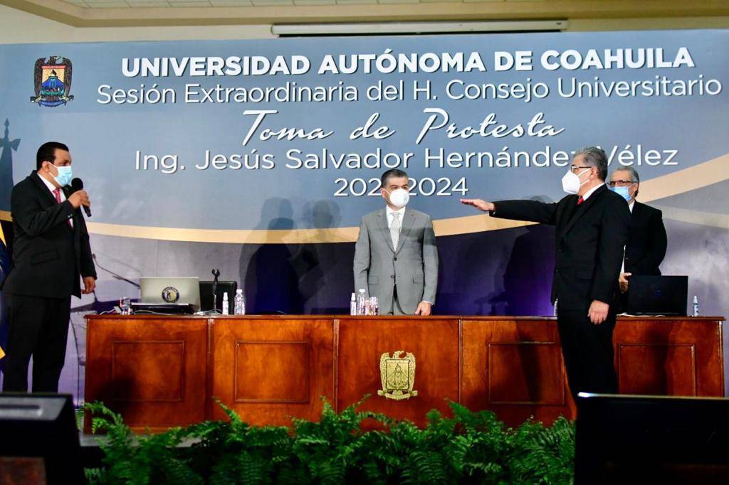 LLAMA MARS A UNIVERSITARIOS A TRABAJAR EN FRENTE COMÚN POR LOS COAHUILENSES