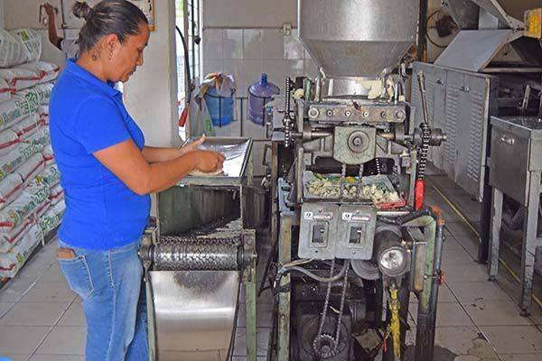 Reducen las tortillerías volumen de producción