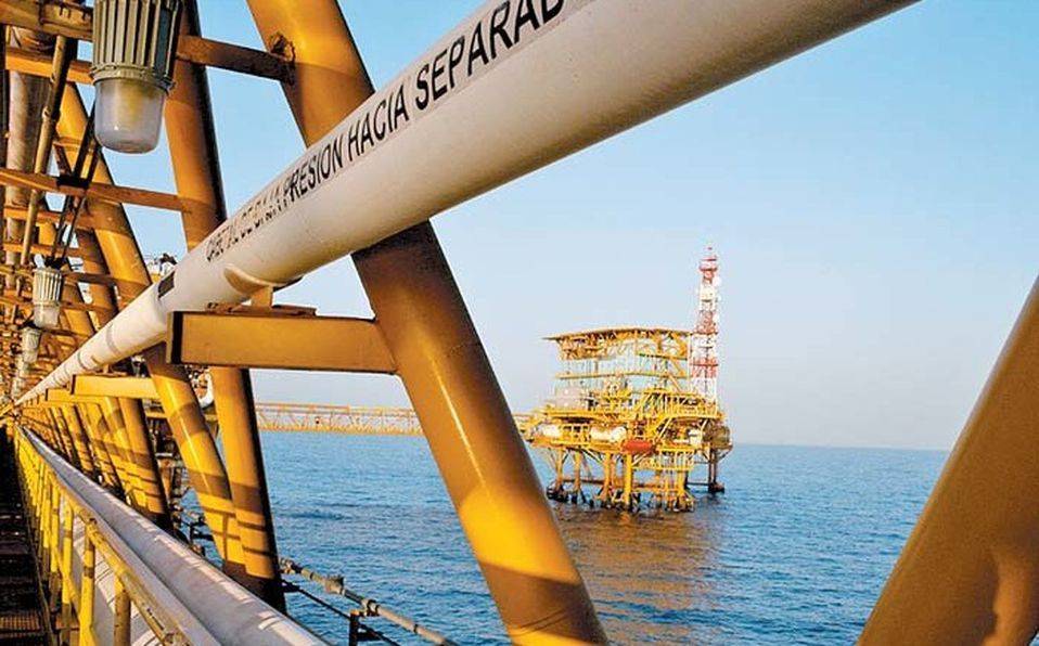 Producción de crudo en decadencia pone en riesgo ingresos del Estado: ASF