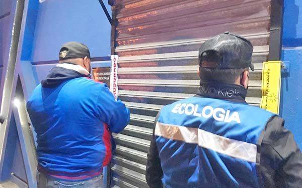 Clausuran 3 bares