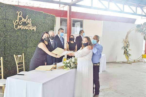 Camilo y María; “juntos hasta que Dios nos deje”