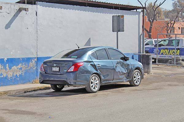 Cafre se lleva moto de encuentro