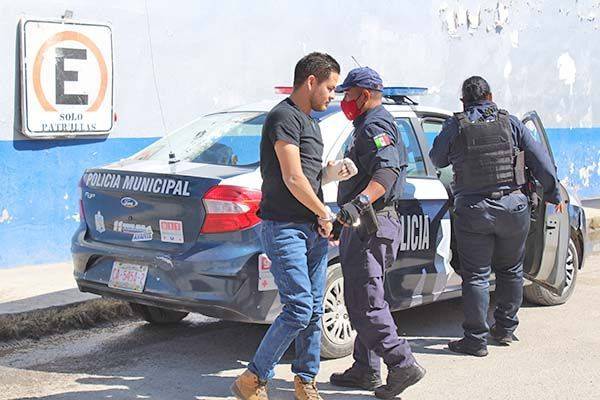 Encierran a violento sujeto