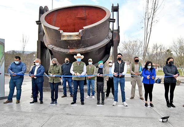 Abre hoy Ecoparque