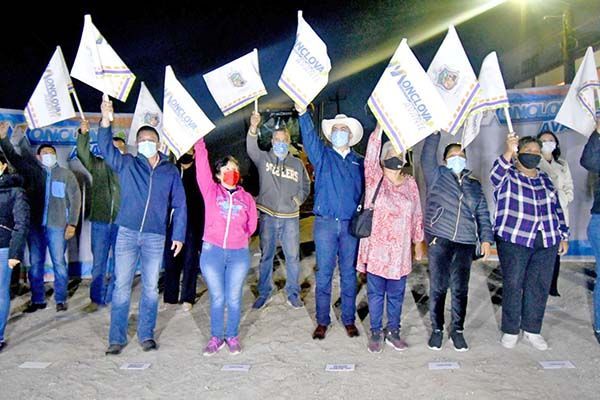 Luego de tres décadas al fin tendrán pavimento