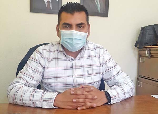 Entrega a personal de salud equipo anticovid