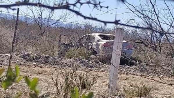 Fallece joven tras volcar su vehículo