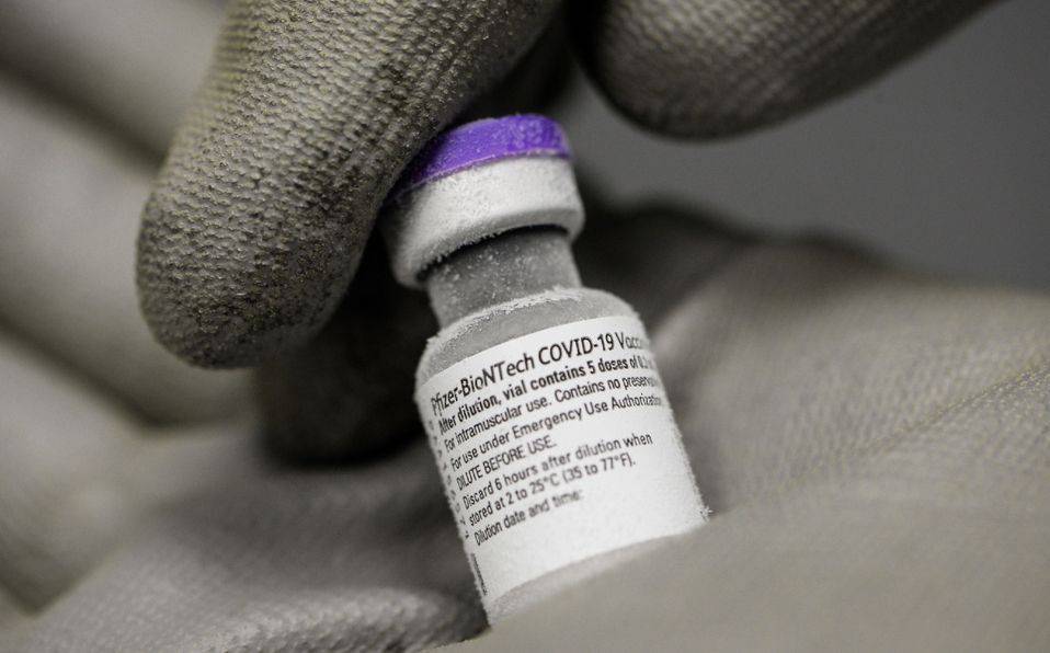 Pfizer informa a FDA que su vacuna anticovid se puede almacenar a menos 15 grados