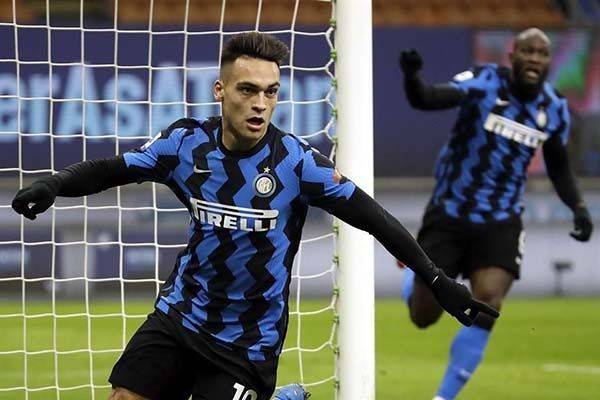 Toma Inter liderato en la Serie A