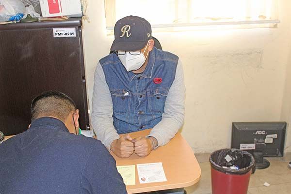 Gestionan 140 cartillas de SMN