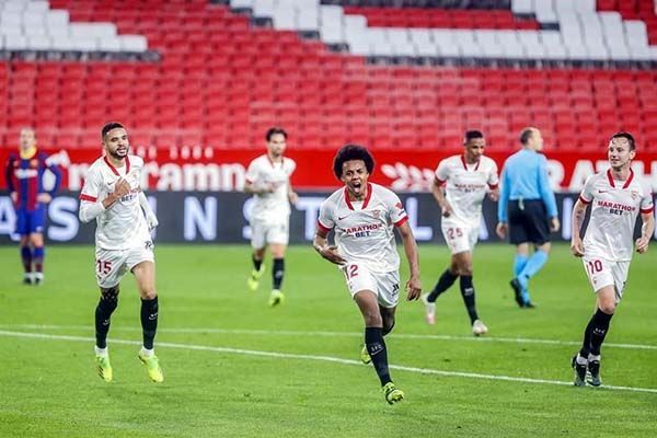 Pone Sevilla al Barsa contra la pared en Copa