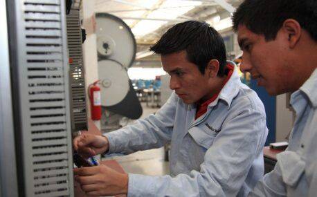 Por crisis energética, manufactura en NL suma 13 mil 984 mdp en pérdidas: Caintra