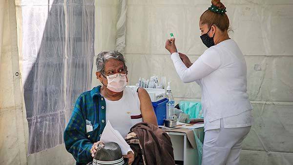Aún no hay fecha para vacunar en Monclova