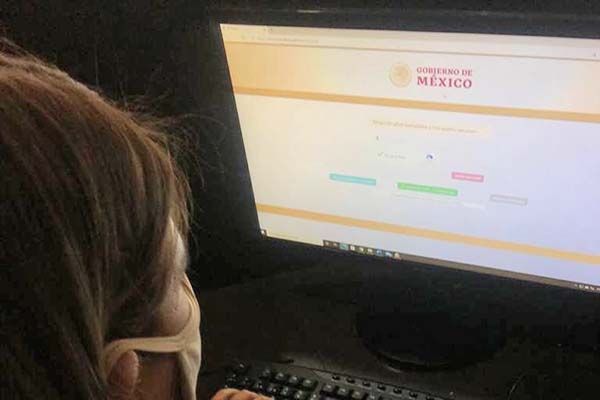 Con menos fallas opera la página “Mi Vacuna”