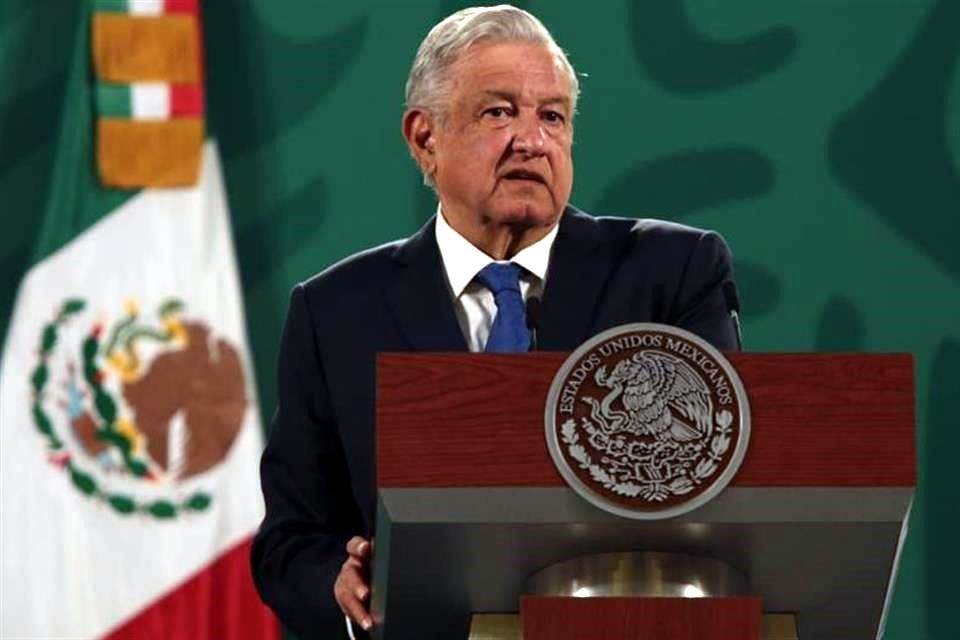 Llamada con Biden no frenará reforma eléctrica.-AMLO