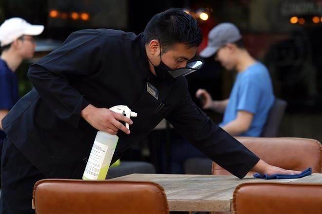 Se crean 33 mil 861 empleos formales en febrero