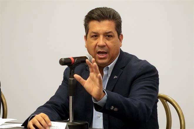 Notifican a Cabeza de Vaca inicio de proceso de desafuero