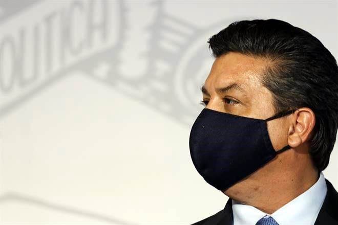 Dice Cabeza de Vaca que sus millones son ‘especulaciones’