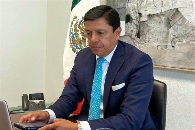 Renuncia Jefe de Oficina de Canciller Ebrard