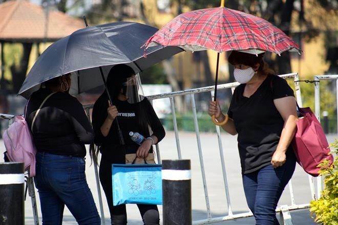 Enfrenta pandemia reto por vacaciones