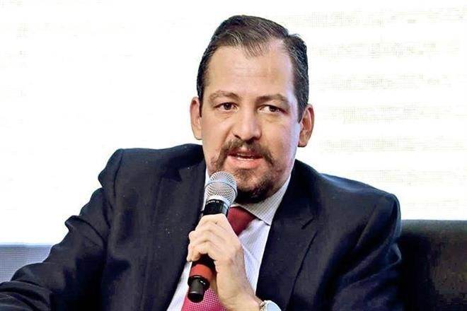 Convoca Vargas a Comisión de Administración por diferendo