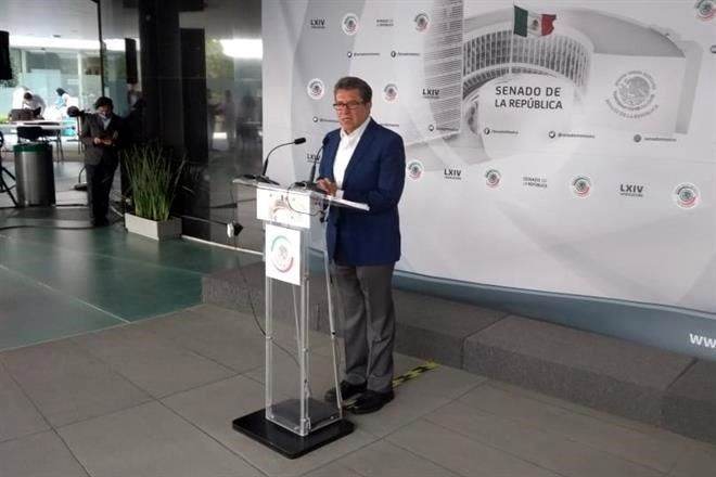 Tengo una opinión positiva de Manlio.- Monreal