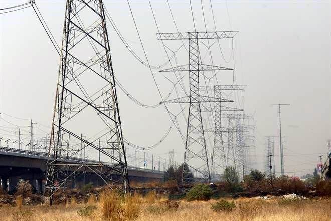 Ven jueces inconstitucional ley eléctrica de AMLO