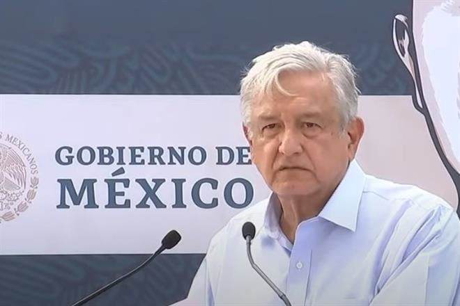 Reivindica AMLO política energética con decálogo