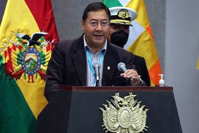 Elige Presidente de Bolivia a México para su primer viaje