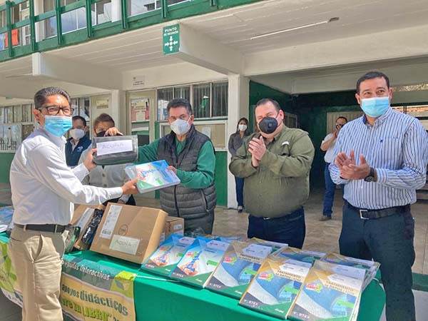 Entregan en el Conalep 31 mil libros gratuitos