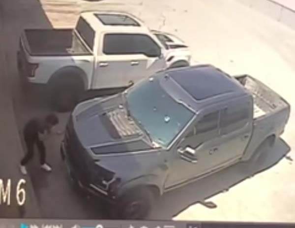 Rechazan presencia de banda de roba carros