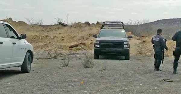 Lo matan y dejan cuerpo en un tajo