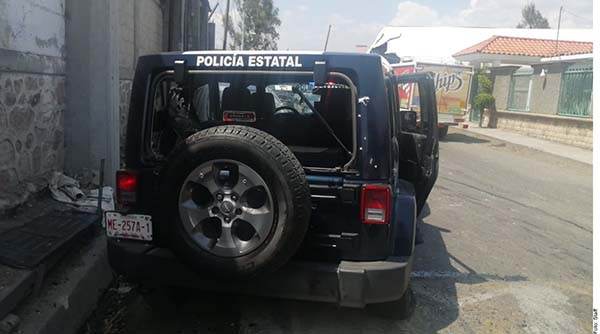 Emboscan y asesinan a 13 policías en Edomex