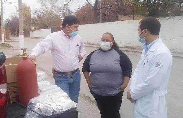 Entregan donativo al Centro de Salud